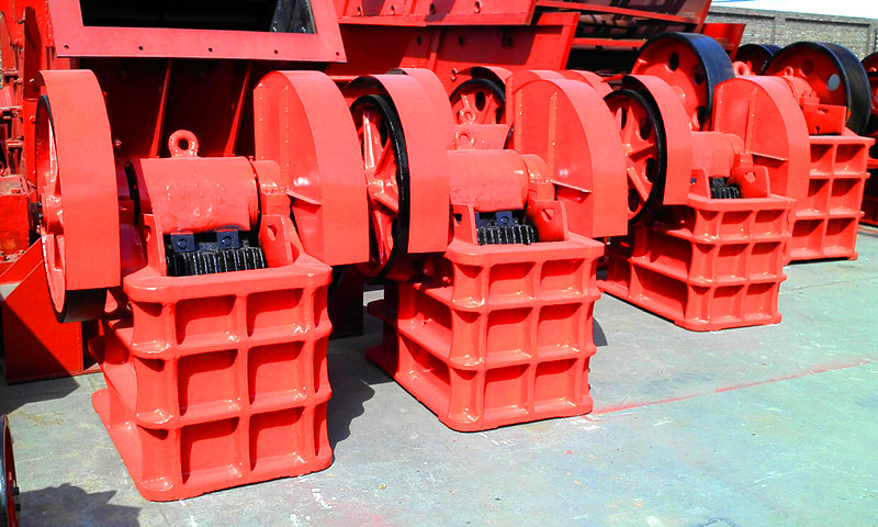 顎式破碎機(jī)