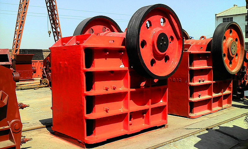 顎式破碎機(jī)設(shè)備